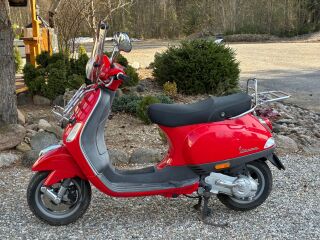 Vespa LX50