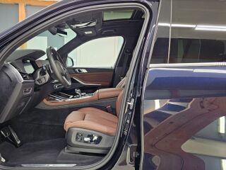BMW X7 xDrive30d M-Sport 3.0 195кВ