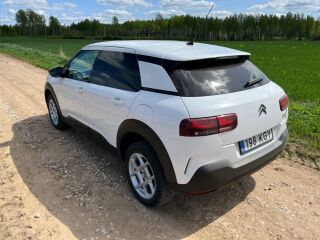 Citroen C4 Cactus 1.5 75кВ