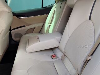 Toyota Camry Executive 131kW