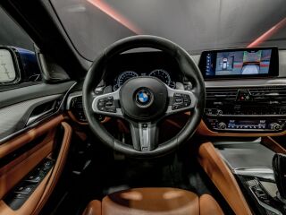 BMW 540 i x-Drive M-Pakett Shadowline 3.0 250kW