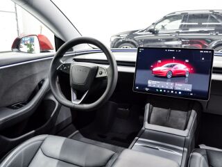 Tesla Model 3 Premium Long-range AWD 366kW