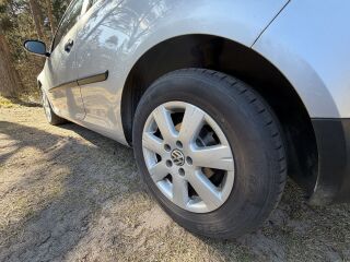 Volkswagen Golf V 1.6 85kW