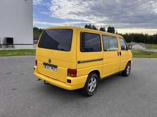 Volkswagen Caravelle 2.5 75кВ