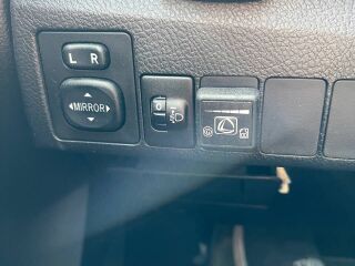 Toyota Auris 1.8 73kW