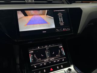 Audi e-tron E-tron Sportback 50 Quattro*S-Line*BLACK ED 158кВ