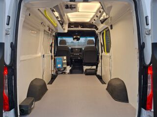 Mercedes-Benz Sprinter 140kW