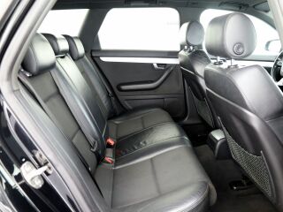Audi A4 Quattro S-line ATM 3.0 TDI 171kW
