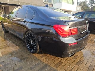 BMW 730 D M-Pakett 3.0 190kW