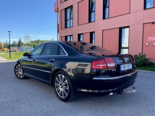 Audi A8 Quattro Bose 4.2 V8 TDI 240kW