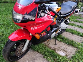 Honda CBR 600 F R4 78kW