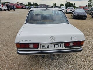 Mercedes-Benz 200 2.0 44kW