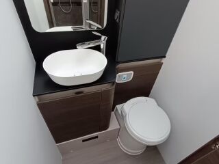 Adria CORAL SUPREME 670 SL MB SAFETY PLUS 2.0 125kW