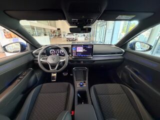 Volkswagen T-Roc R-Line 1.5 110кВ