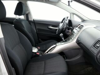 Toyota Auris Linea Sol ATM 1.6 91kW