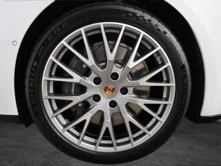 Porsche Panamera 4 E-Hybrid 2.9 346kW