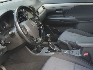 Mitsubishi Outlander 2.3 110kW