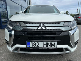 Mitsubishi Outlander PHEV Luxury 4WD 2.4 99kW