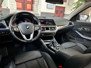 BMW 320 xDrive 2.0 140kW