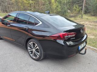 Opel Insignia 1.5 121кВ