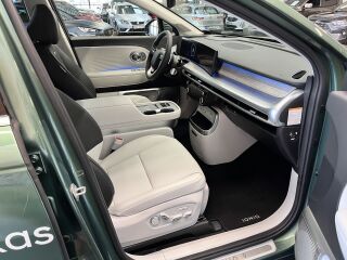 Hyundai Ioniq 9 Premium EL 226kW