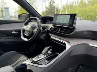 Peugeot 5008 GT-Line / Black Edition 96kW