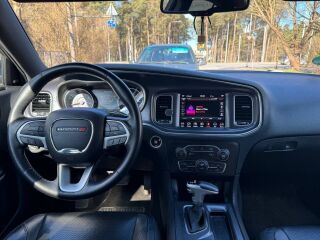 Dodge Charger SXT 3.6 218kW