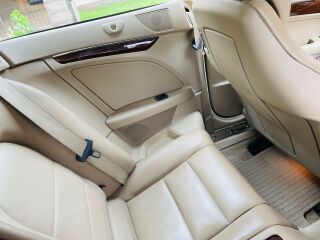 Mercedes-Benz E 220 2.1 125kW