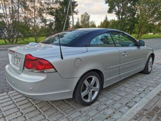 Volvo C70 2.0 100kW