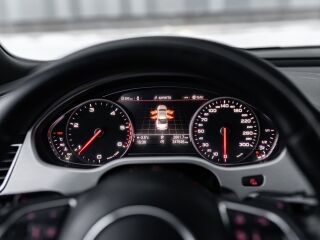 Audi A8 Luxury Comfortline W12 LOOK 3.0 184kW