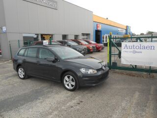 Volkswagen Golf Comfortline 1.2 77кВ