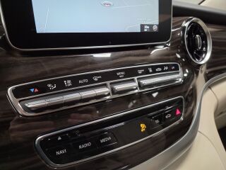Mercedes-Benz V 300 Avantgarde LONG 4Matic 2.0 176kW