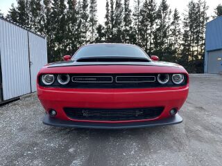 Dodge Challenger RT 5.7 V8 280kW