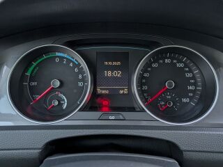 Volkswagen Golf 85kW