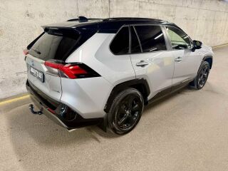 Toyota RAV4 Style + FL 2.5 131kW