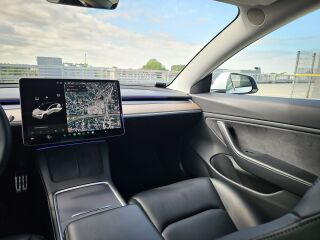 Tesla Model 3 Long Range 366kW 153kW
