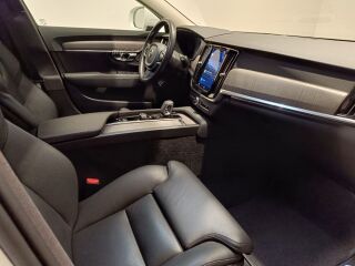 Volvo V90 Cross Country AWD B4 KERS 2.0 145kW