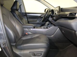 Toyota Highlander Executive AWD 2.5 140kW
