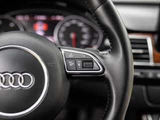 Audi A8 Comfortline 3.0 184kW