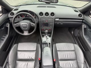 Audi A4 Cabrio S-Line 2.7 TDI 132kW
