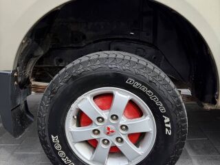 Mitsubishi L200 4x4 2.5 100kW