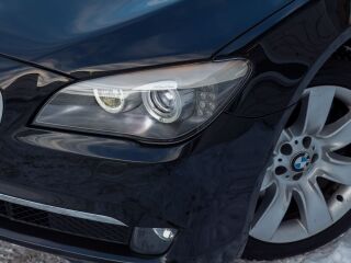 BMW 750 Li 4.4 V8 300кВ