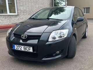 Toyota Auris 1.4 R4 71kW