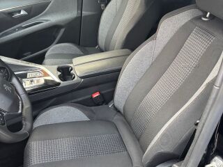 Peugeot 5008 1.5 96kW