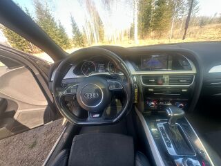 Audi A4 3xS-Line 3.0 V6 TDI 180kW