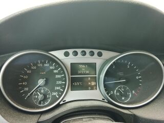 Mercedes-Benz R 280 3.0 140kW