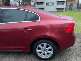 Volvo S60 F 2.0 177kW