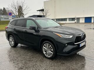 Toyota Highlander Executive 2.5 140кВ