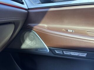 BMW 750 Pure Excellence 4.4 330kW