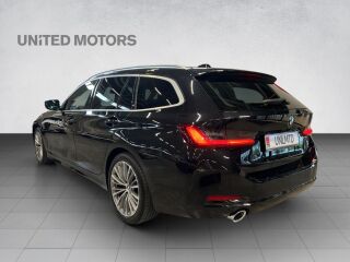 BMW 320 d xDrive Touring LCI 2.0 R4 140kW